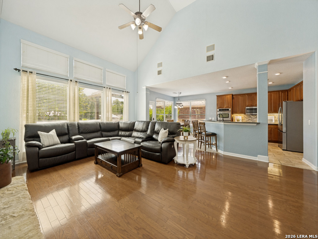 1836 Lookout Forest San Antonio TX 78260