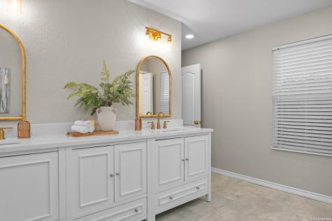 4743 Quiet Stream San Antonio TX 78222
