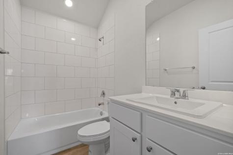 4958 Don Julio San Antonio TX 78222