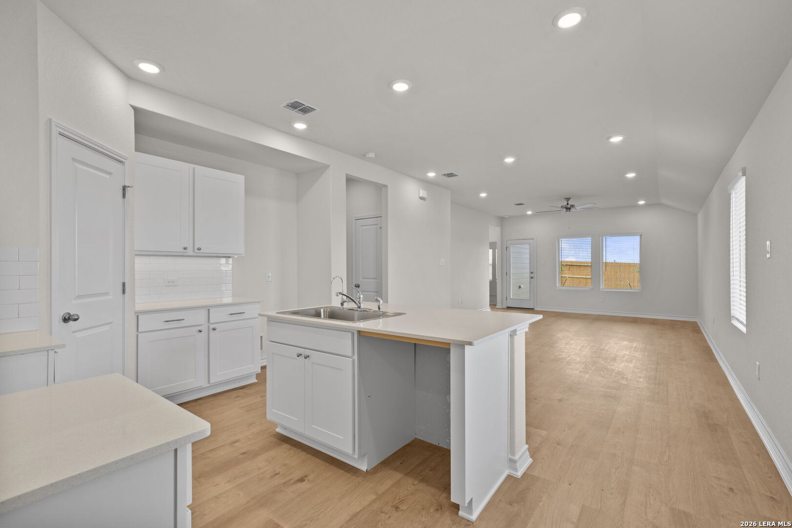 4958 Don Julio San Antonio TX 78222