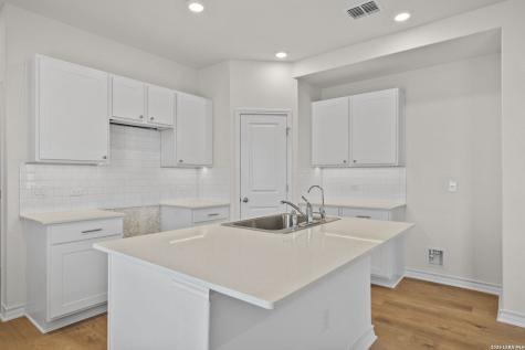 4958 Don Julio San Antonio TX 78222