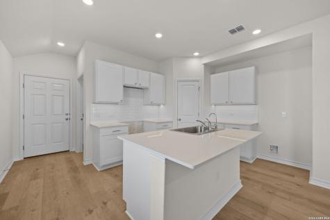 4958 Don Julio San Antonio TX 78222