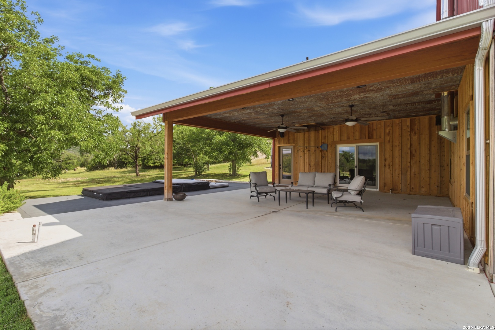 197 Two Sisters Road Medina TX 78055