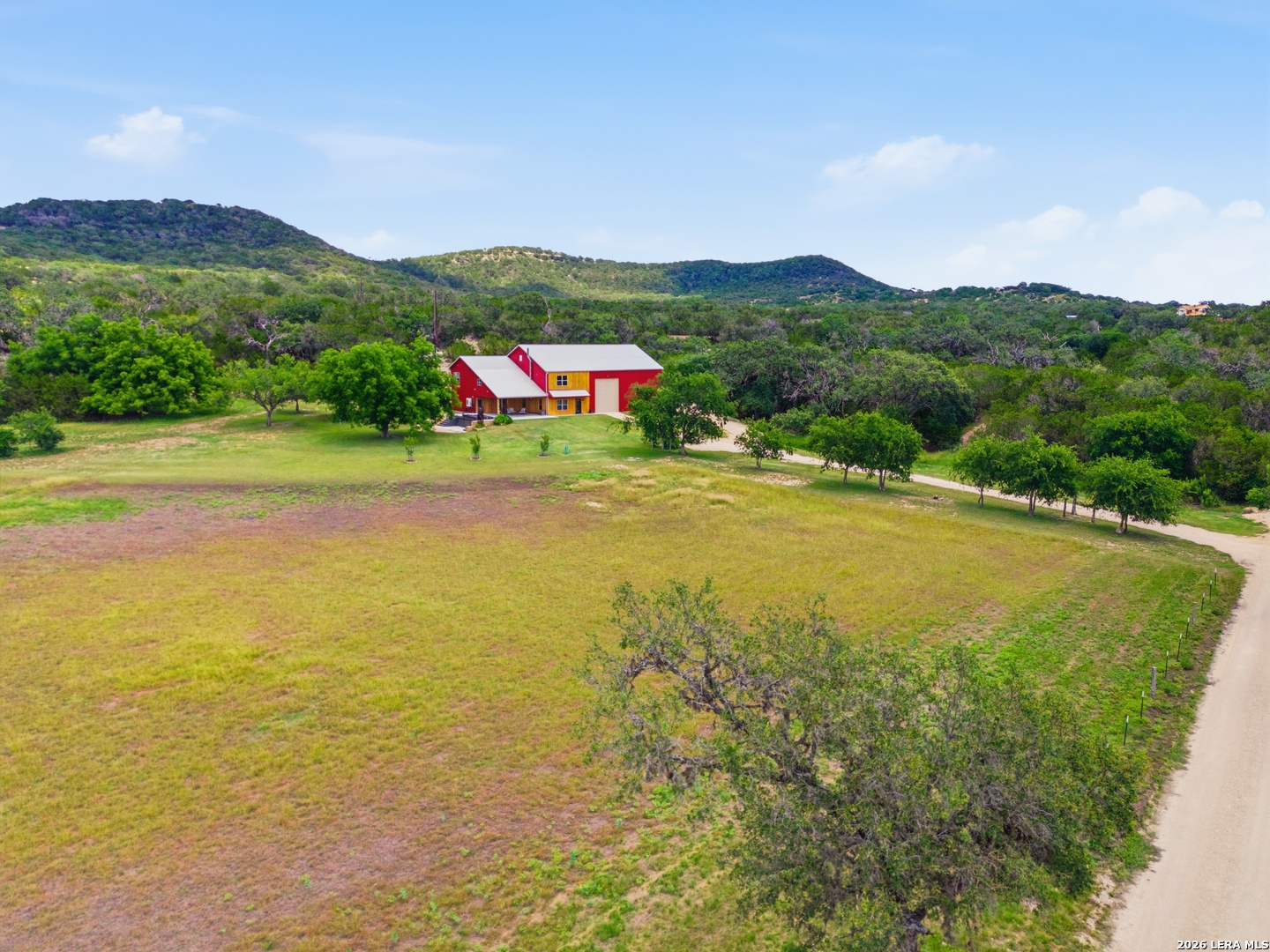 197 Two Sisters Road Medina TX 78055
