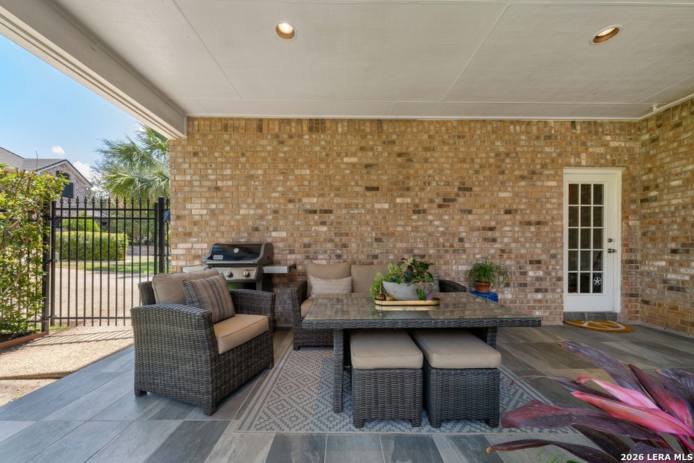 108 Westcourt Lane San Antonio TX 78257