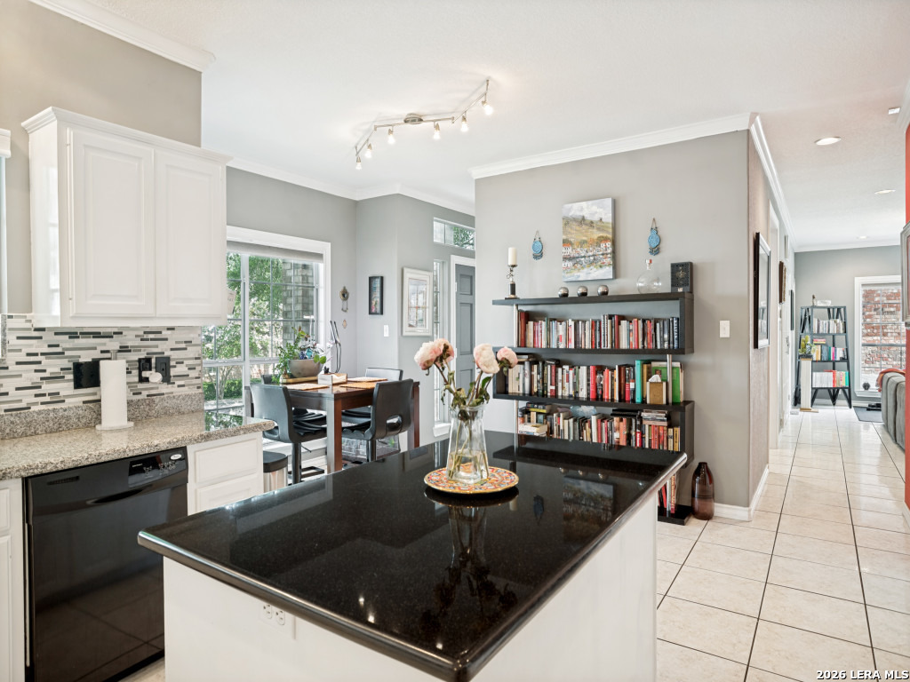 108 Westcourt Lane San Antonio TX 78257