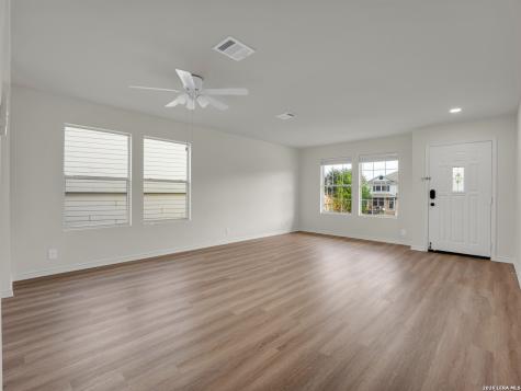 3614 Ponderosa Bend San Antonio TX 78261