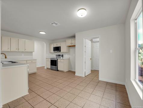 3614 Ponderosa Bend San Antonio TX 78261