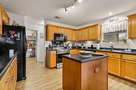 543 Rattler San Antonio TX 78251