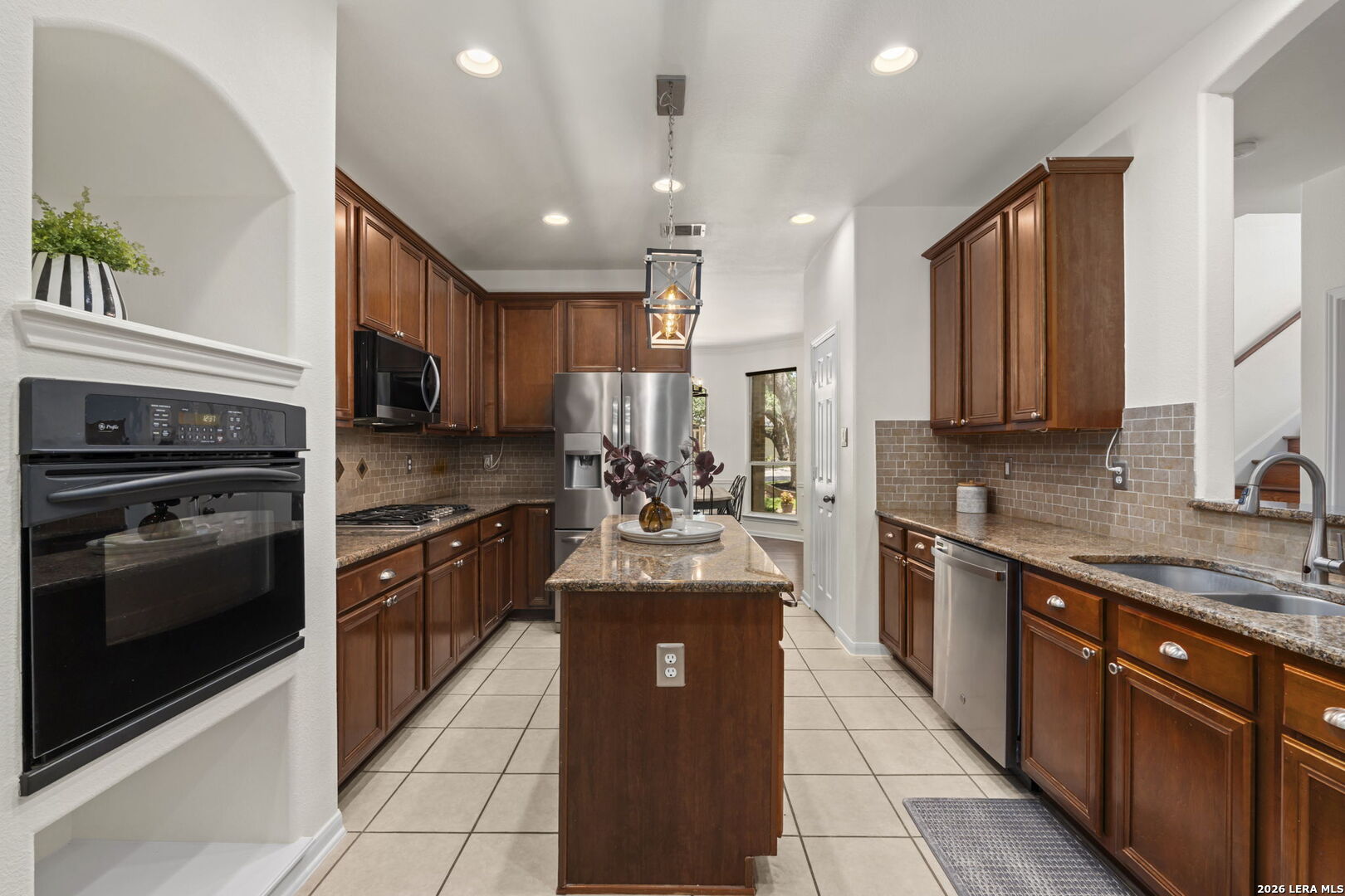 1214 Willow Knoll San Antonio TX 78258