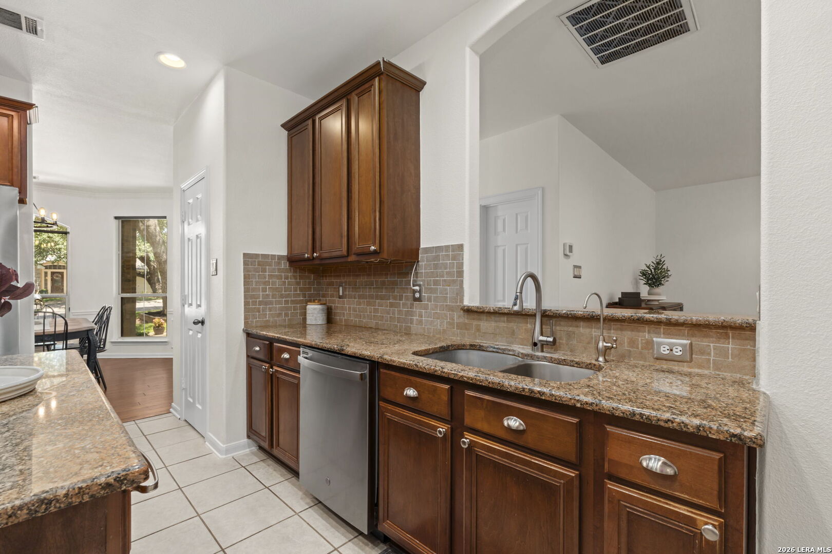 1214 Willow Knoll San Antonio TX 78258