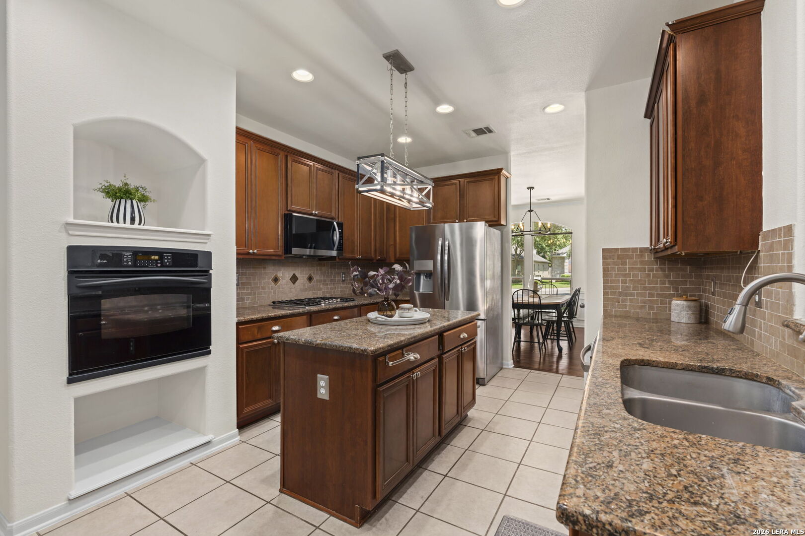 1214 Willow Knoll San Antonio TX 78258