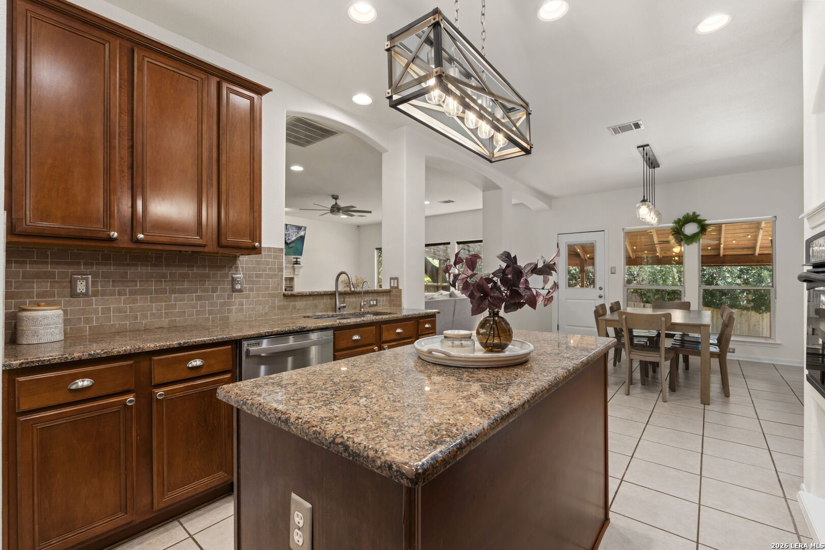 1214 Willow Knoll San Antonio TX 78258
