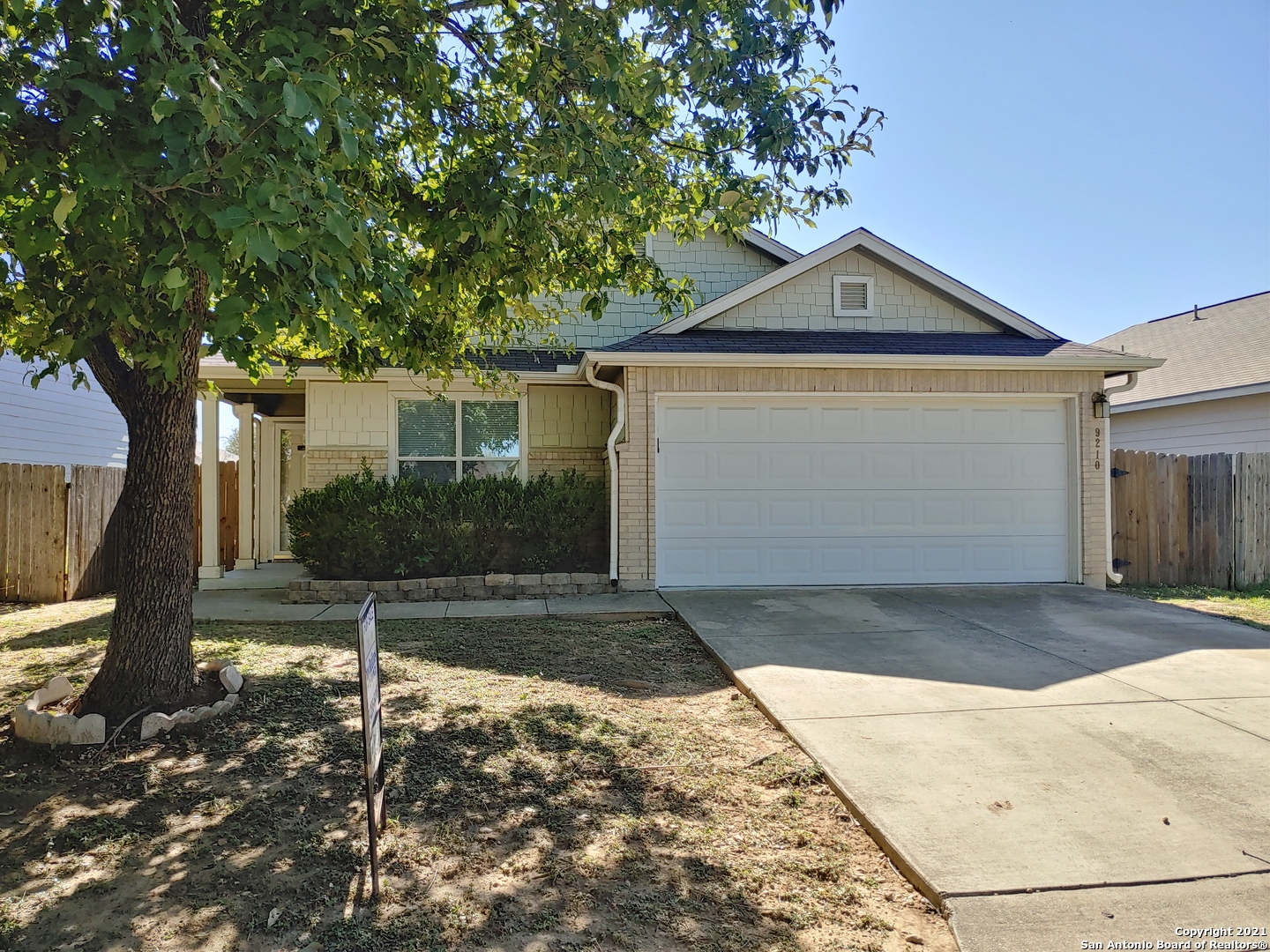 9210 Laguna Falls San Antonio TX 78251
