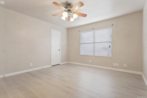 4719 Gavlick Farm San Antonio TX 78244