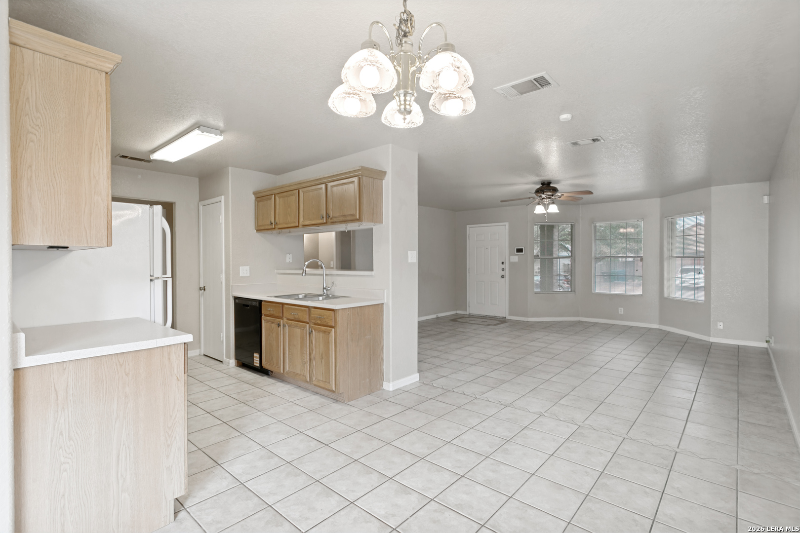 4719 Gavlick Farm San Antonio TX 78244
