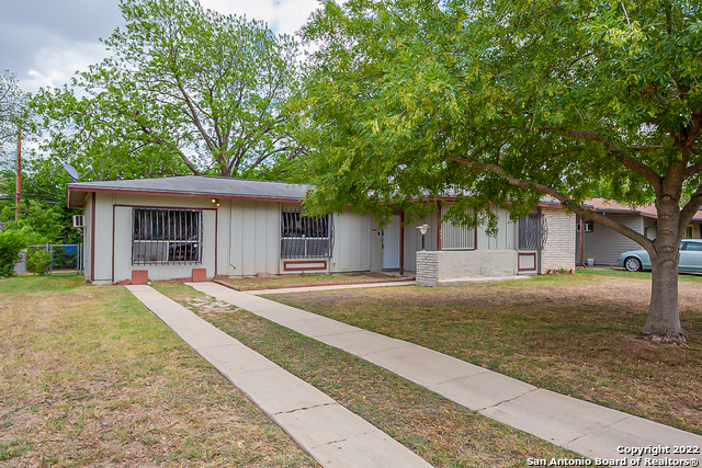 806 Dunwoodie Drive San Antonio TX 78219
