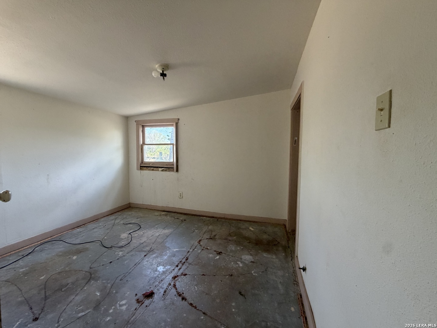 19391 Fm 471 S Natalia TX 78059