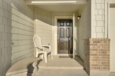 121 Cheyenne Drive Floresville TX 78114