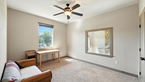 1642 Mikula New Braunfels TX 78130