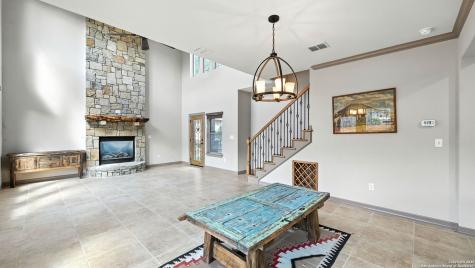 1642 Mikula New Braunfels TX 78130