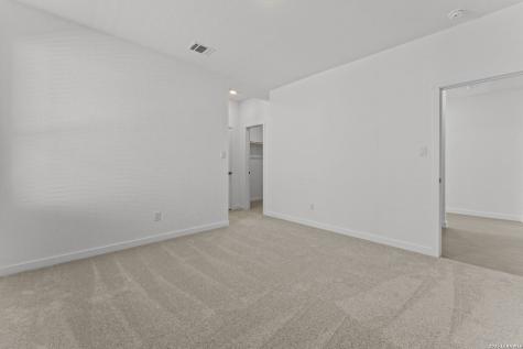 1935 Longspur Cove New Braunfels TX 78130