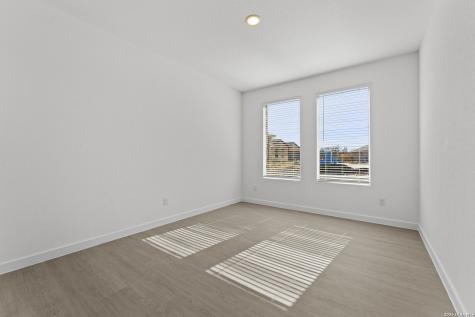 1935 Longspur Cove New Braunfels TX 78130