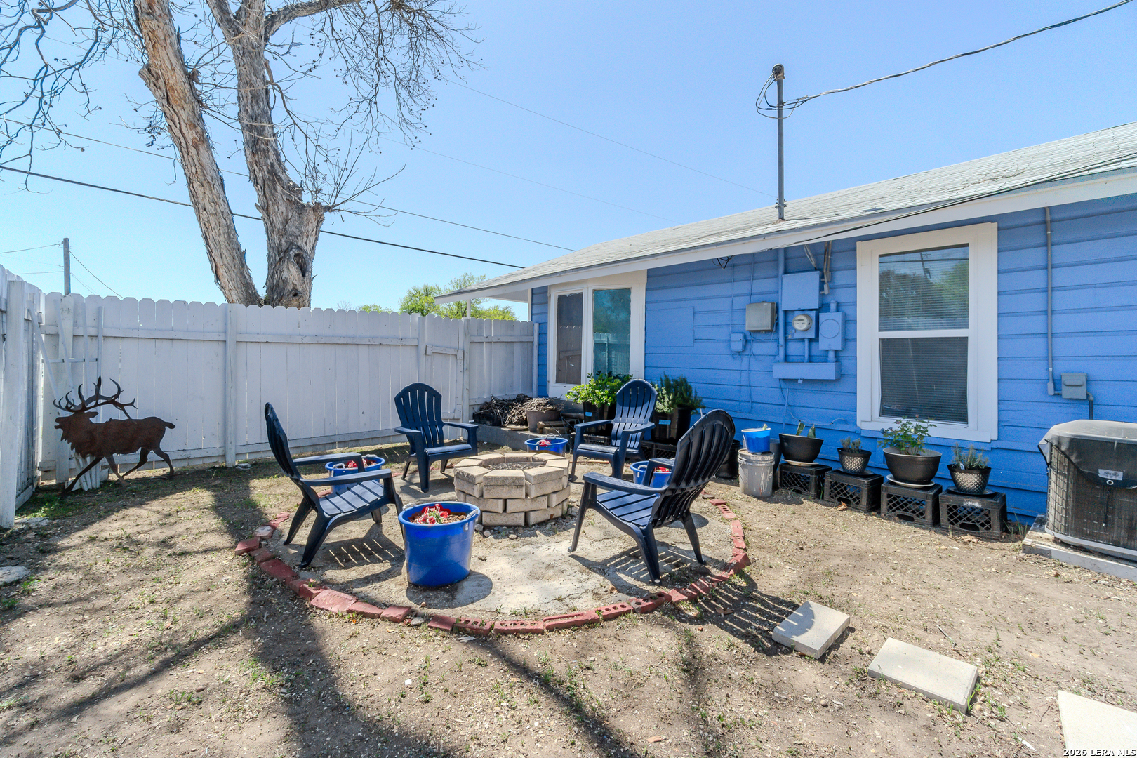 1203 Vickers San Antonio TX 78211