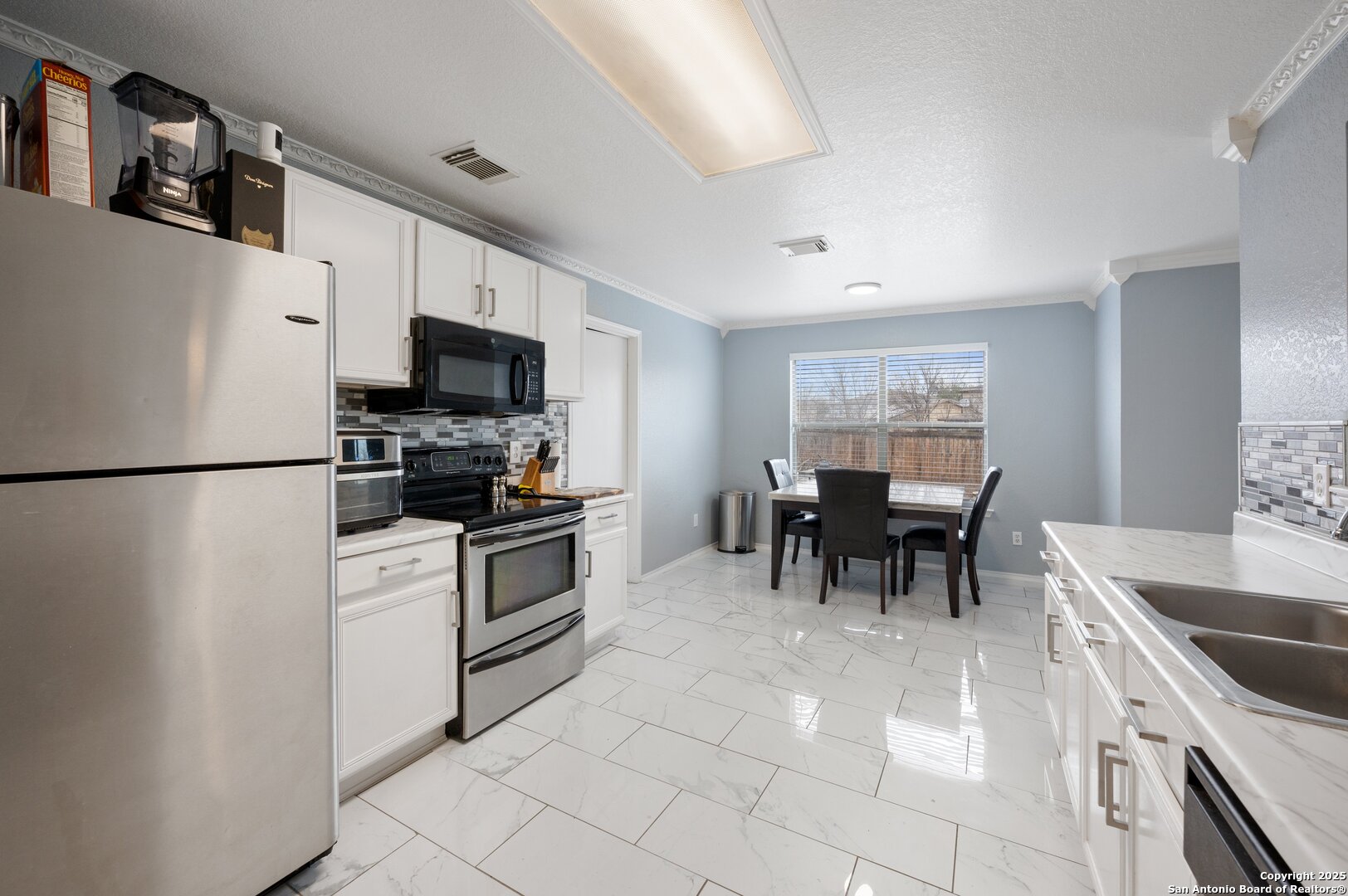 314 Tres Caminos San Antonio TX 78245