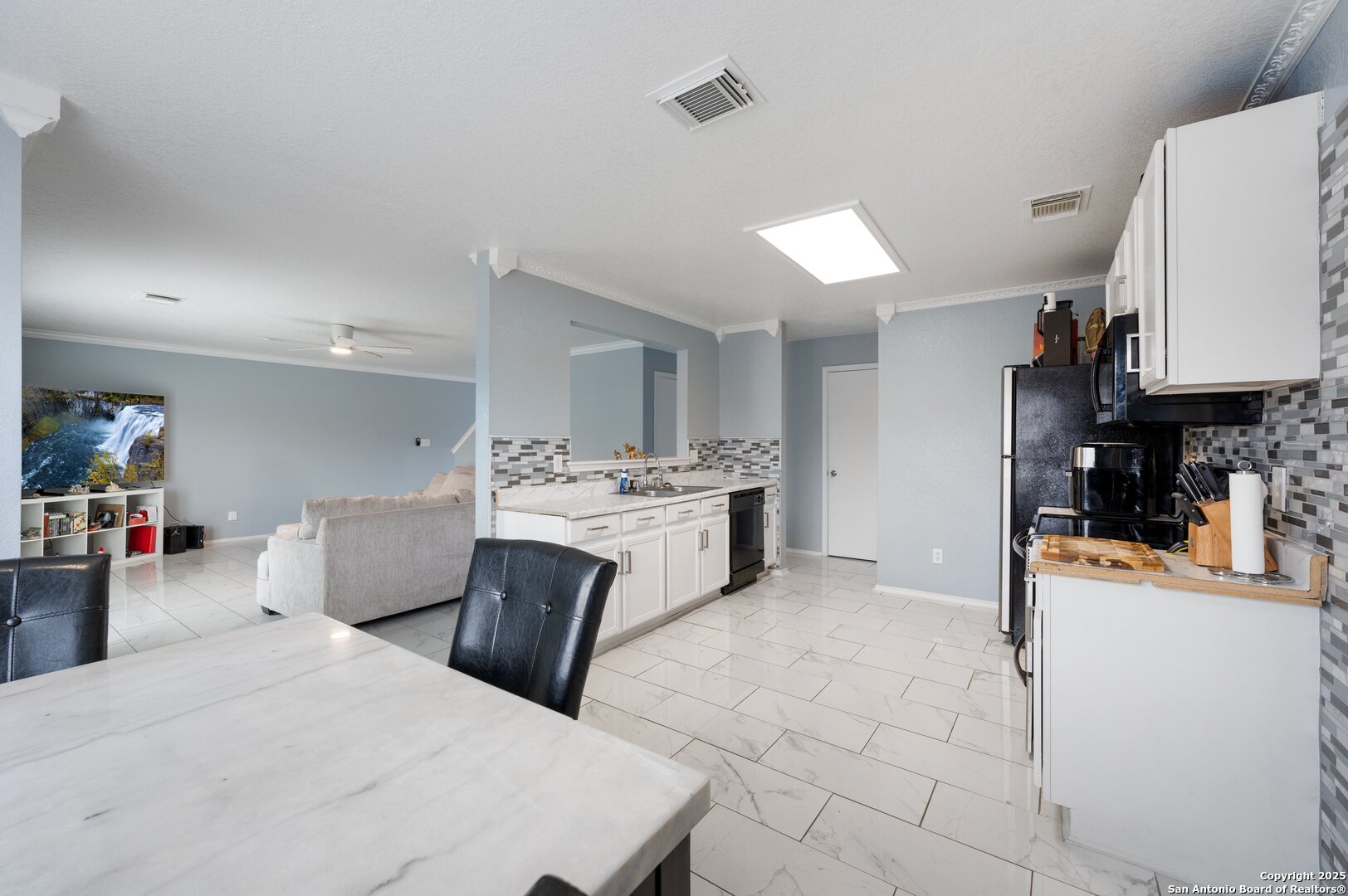 314 Tres Caminos San Antonio TX 78245