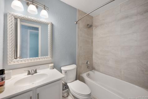 314 Tres Caminos San Antonio TX 78245