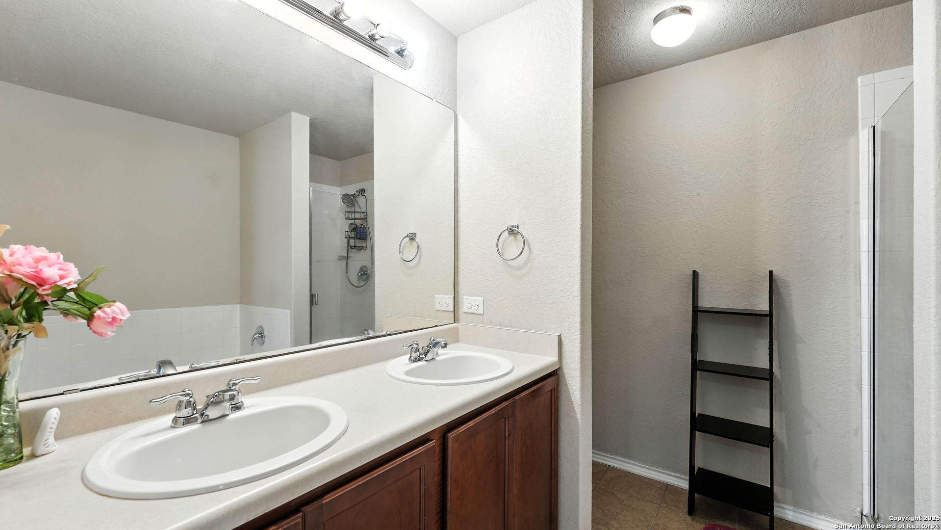 4006 Espada Ledge San Antonio TX 78222