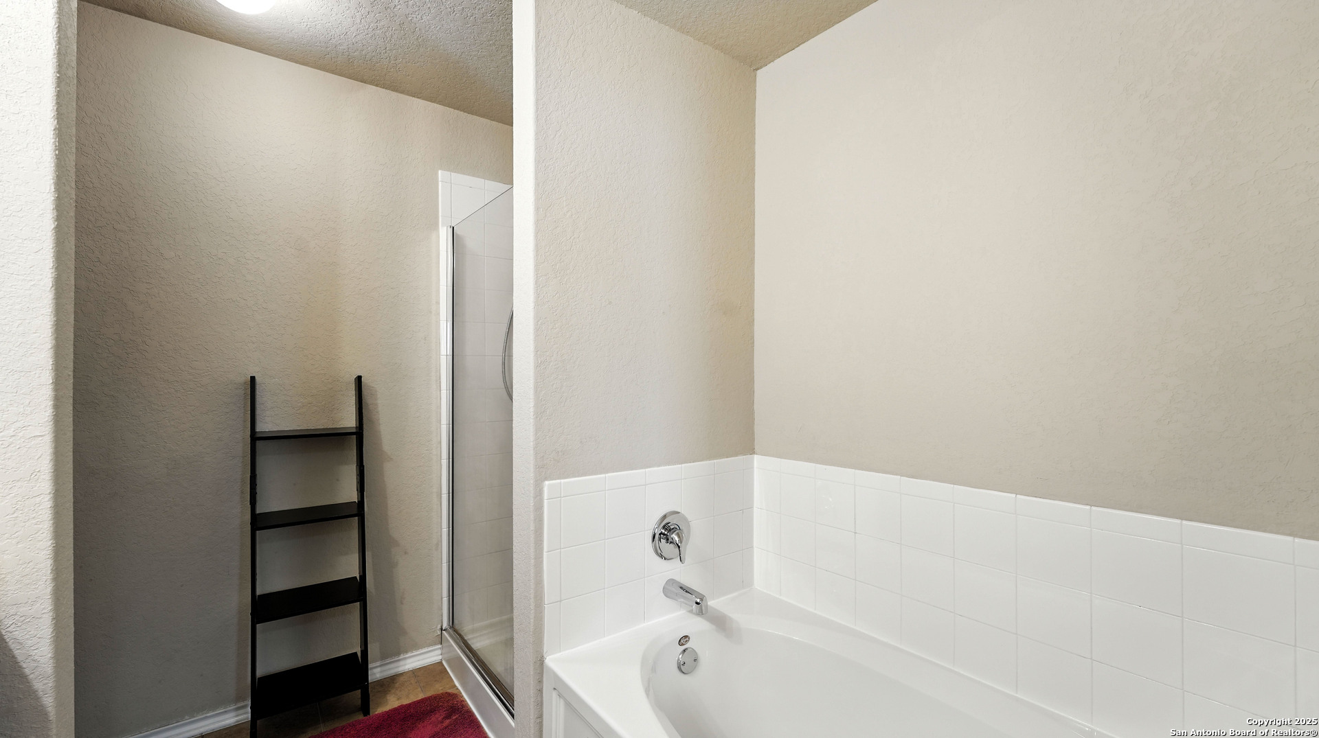 4006 Espada Ledge San Antonio TX 78222