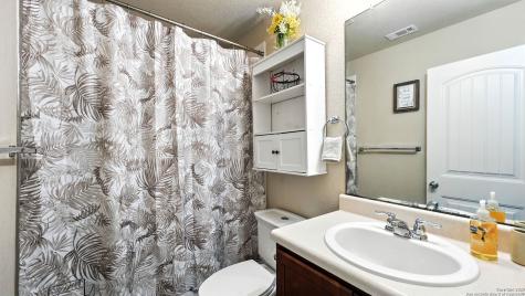 4006 Espada Ledge San Antonio TX 78222