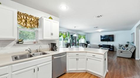 4006 Espada Ledge San Antonio TX 78222