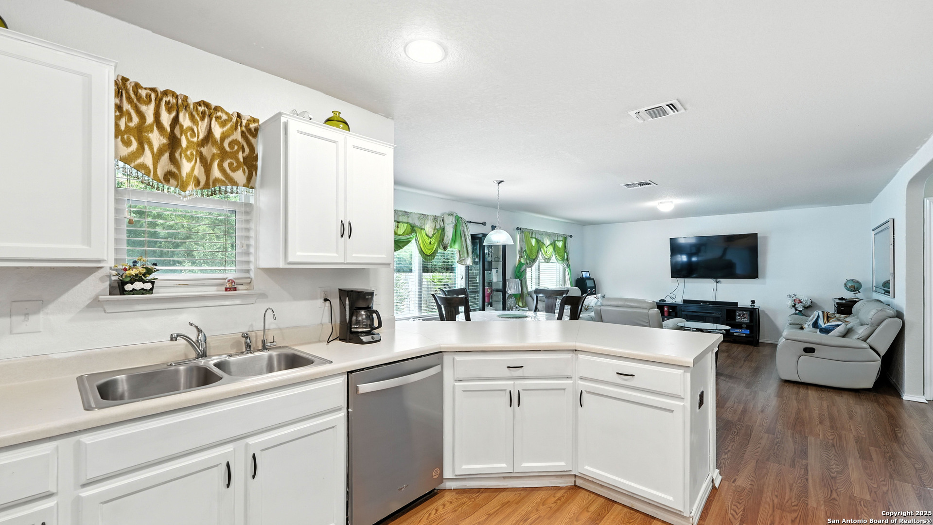 4006 Espada Ledge San Antonio TX 78222