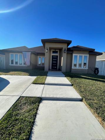 241 Cody Drive Eagle Pass TX 78852