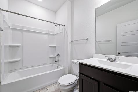 4955 Usaa Boulevard #6 San Antonio TX 78240