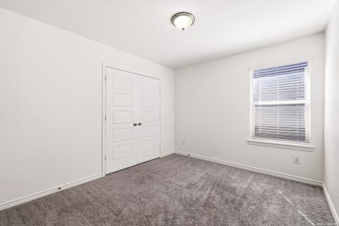 4955 Usaa Boulevard #6 San Antonio TX 78240