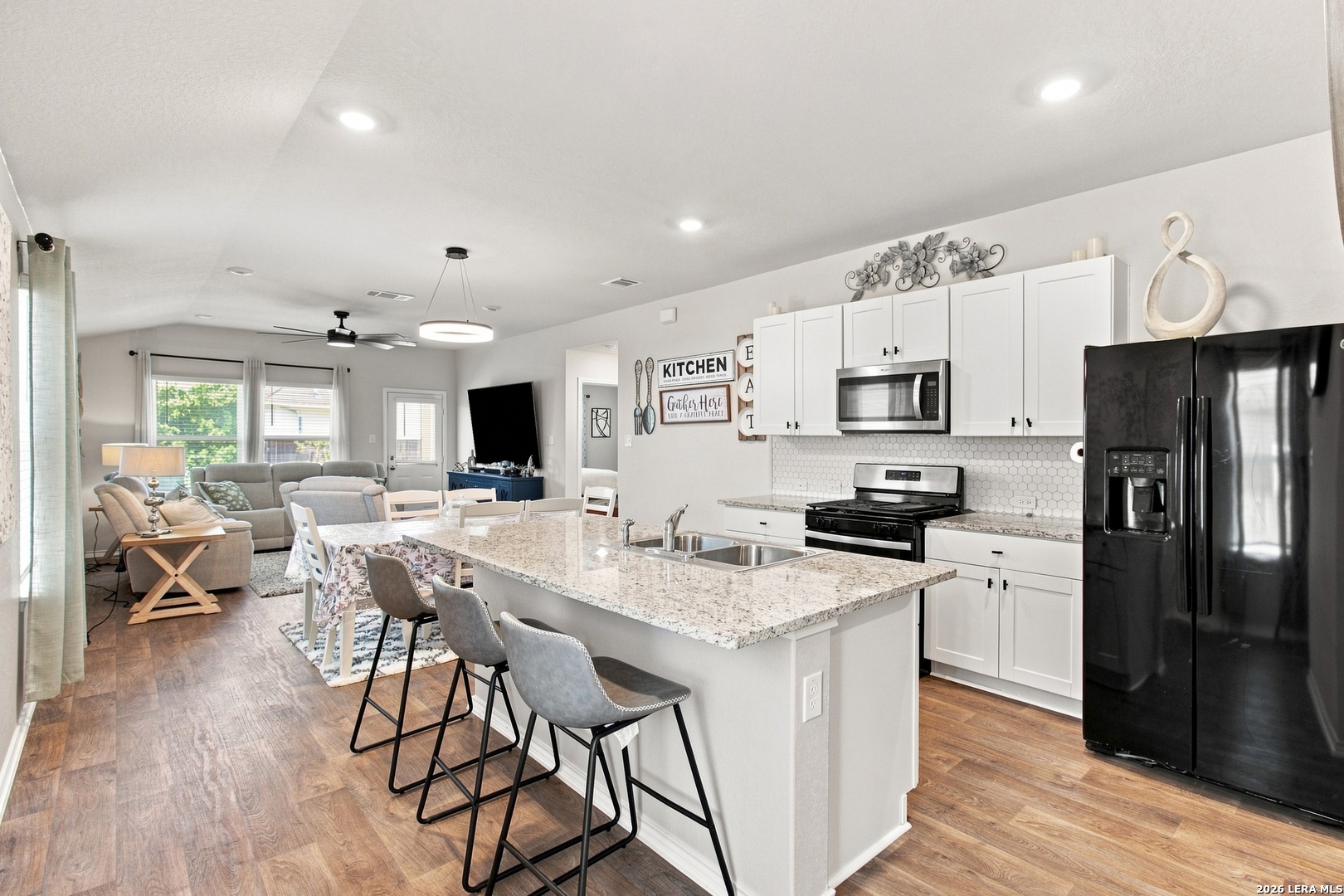 5221 Scoria San Antonio TX 78253