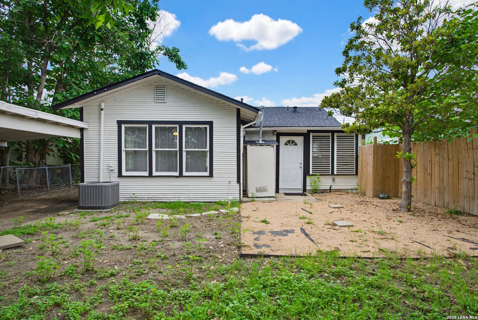 435 E Gerald Avenue San Antonio TX 78214