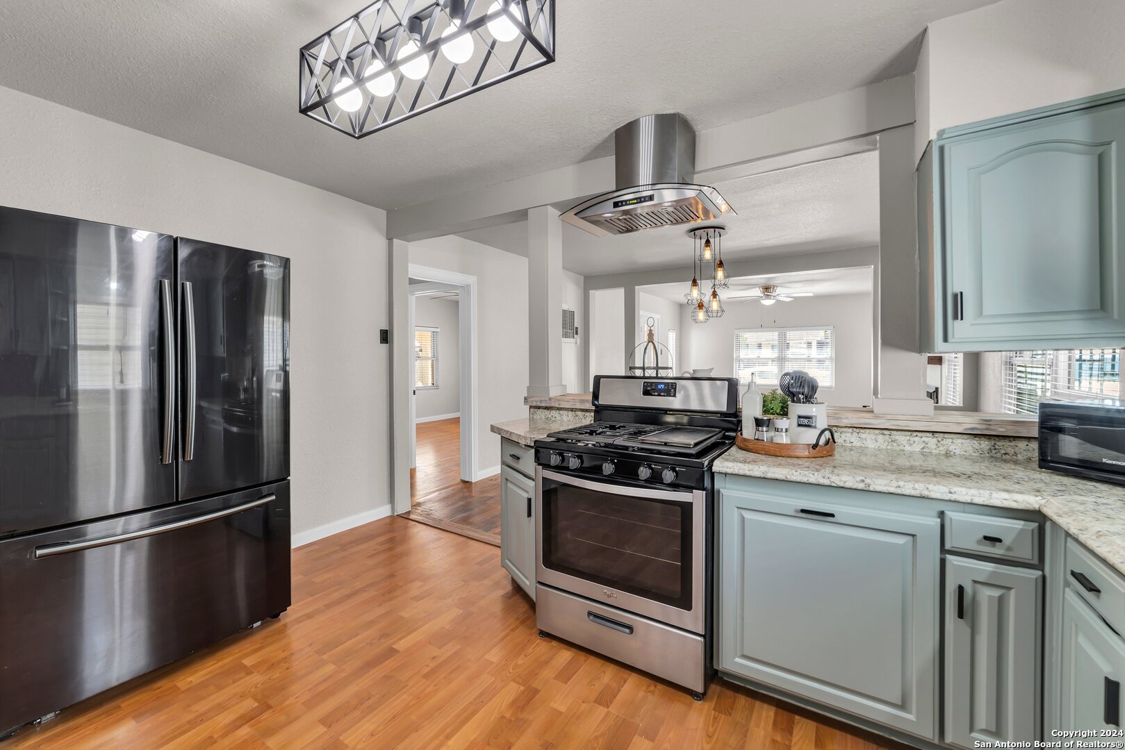627 Cottonwood San Antonio TX 78225