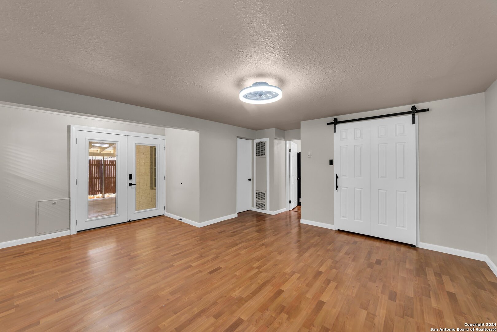 627 Cottonwood San Antonio TX 78225