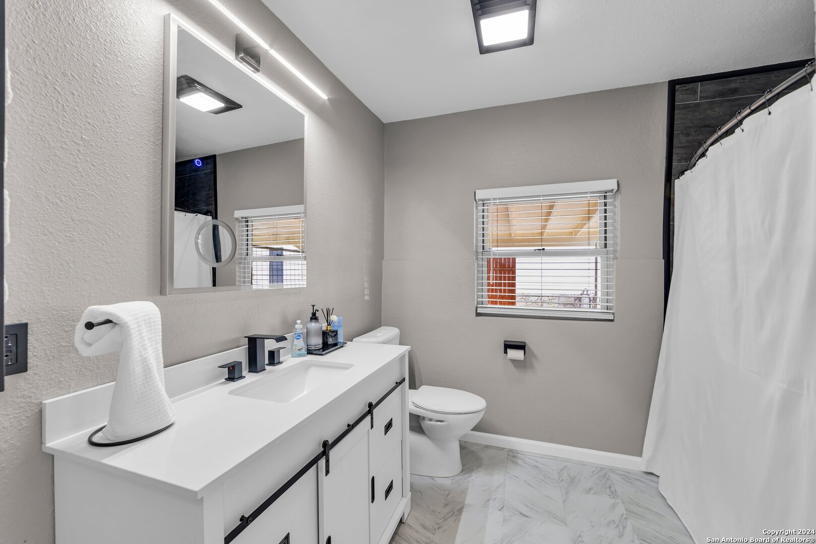 627 Cottonwood San Antonio TX 78225