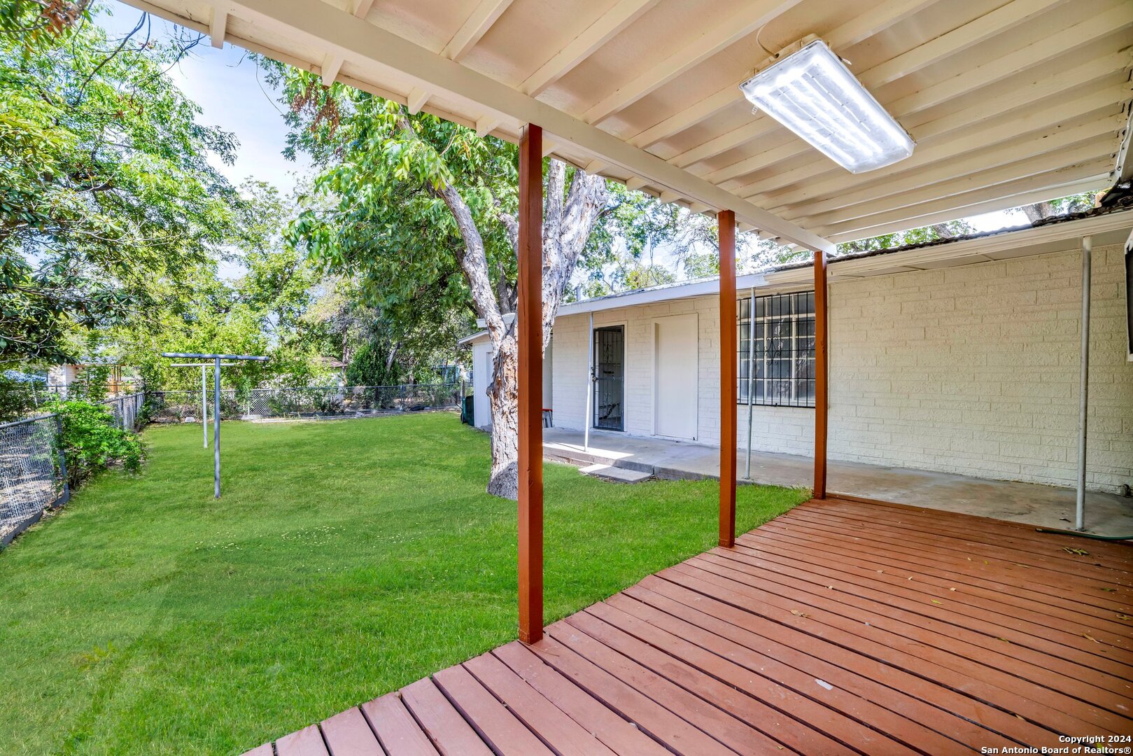 627 Cottonwood San Antonio TX 78225