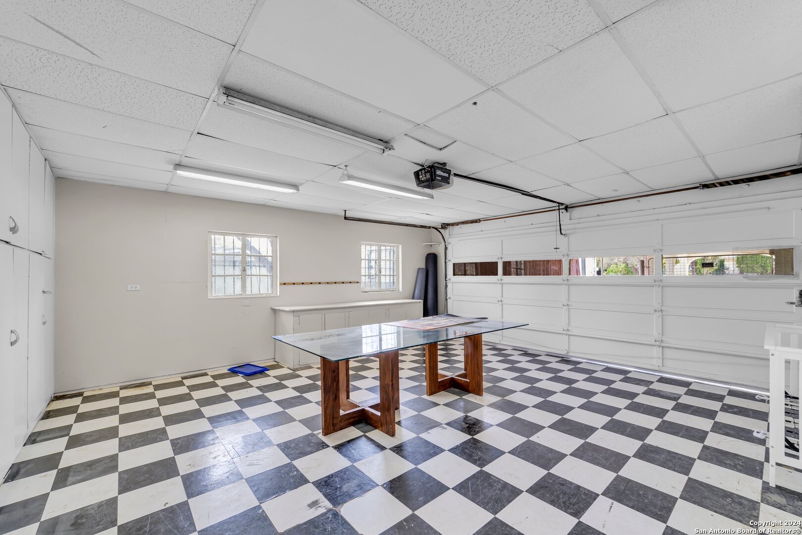 627 Cottonwood San Antonio TX 78225