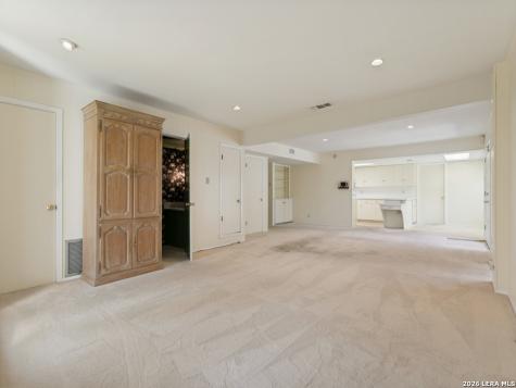 271 Rockhill Drive San Antonio TX 78209