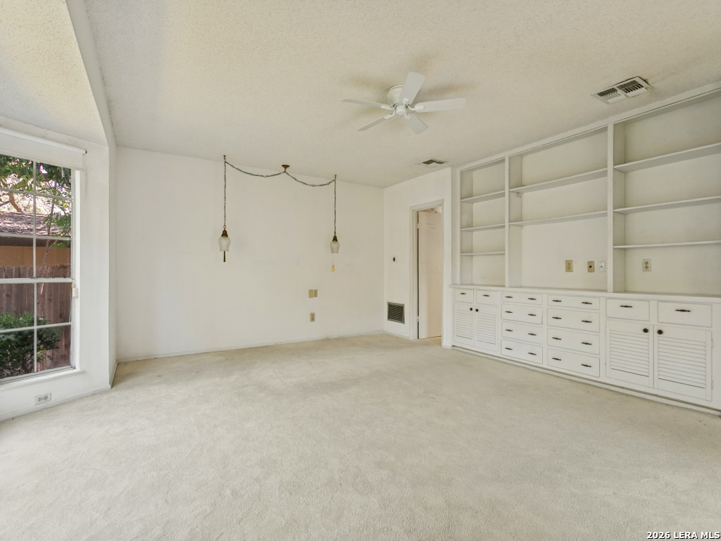 271 Rockhill Drive San Antonio TX 78209