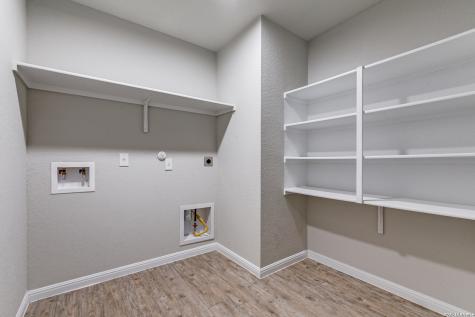 10203 Relic Oaks San Antonio TX 78240