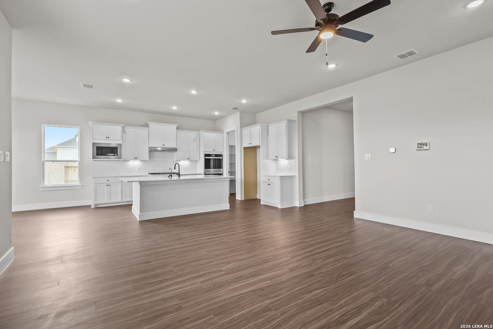 4516 Yoakum Valley Schertz TX 78108